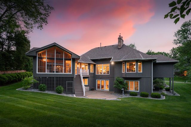 12400 Huntingdon Lane, Minnetonka, MN 55305