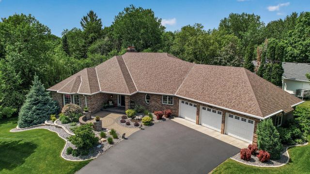 12400 Huntingdon Lane, Minnetonka, MN 55305