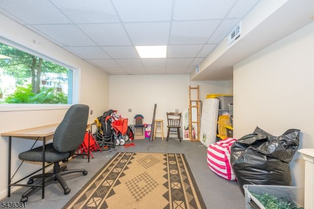 35 Windy Bush Ln, Sparta Twp., NJ 07871