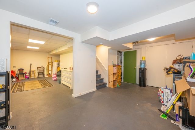 35 Windy Bush Ln, Sparta Twp., NJ 07871
