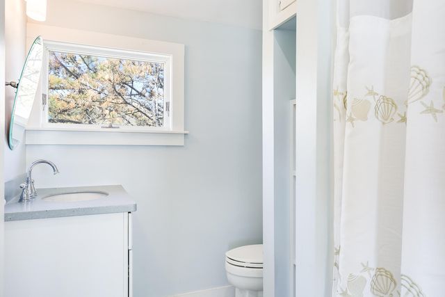 175 Cliff Road, Wellfleet, MA 02667