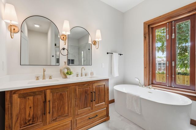 28 Gordon Street, Charleston, SC 29403