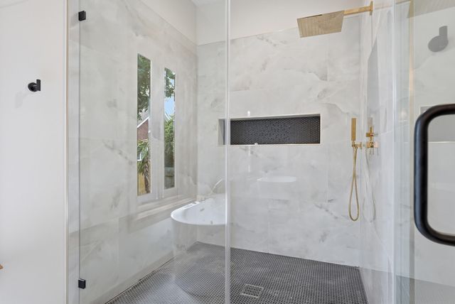28 Gordon Street, Charleston, SC 29403