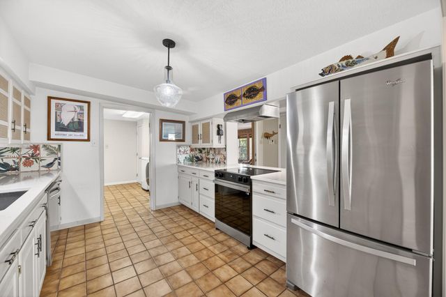 307 N 4th Street, Fulton, TX 78358