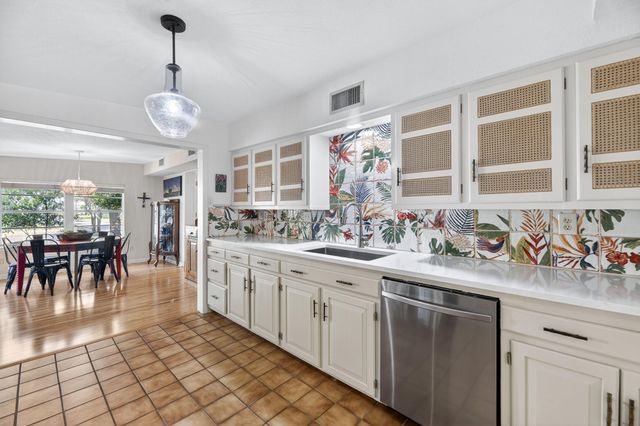 307 N 4th Street, Fulton, TX 78358