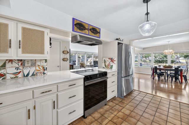 307 N 4th Street, Fulton, TX 78358