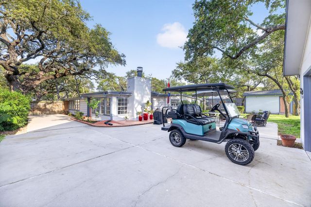 307 N 4th Street, Fulton, TX 78358