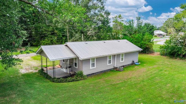 127 Graves Street, Crossville, AL 35962