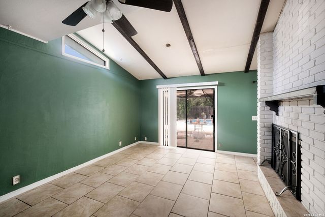 2114 FORT DONELSON DR, San Antonio, TX 78245