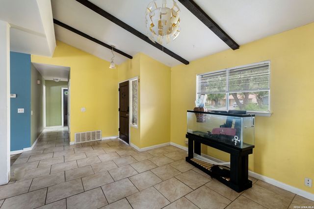 2114 FORT DONELSON DR, San Antonio, TX 78245