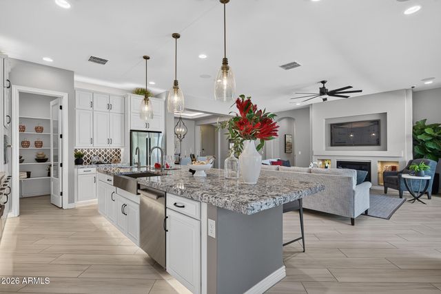 16280 W Charlotte Drive, Surprise, AZ 85387