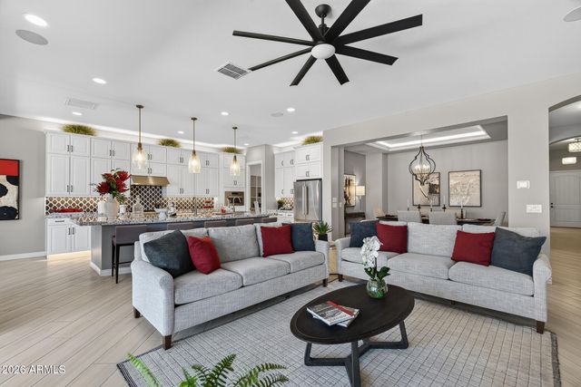 16280 W Charlotte Drive, Surprise, AZ 85387