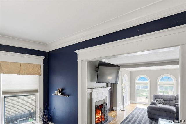 121 Fordham Drive, Buffalo, NY 14216