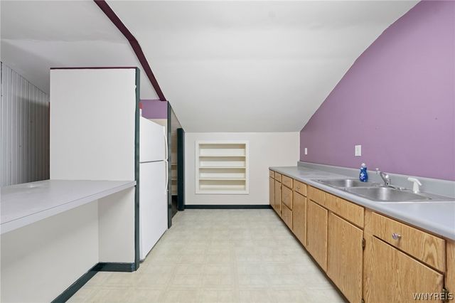 121 Fordham Drive, Buffalo, NY 14216