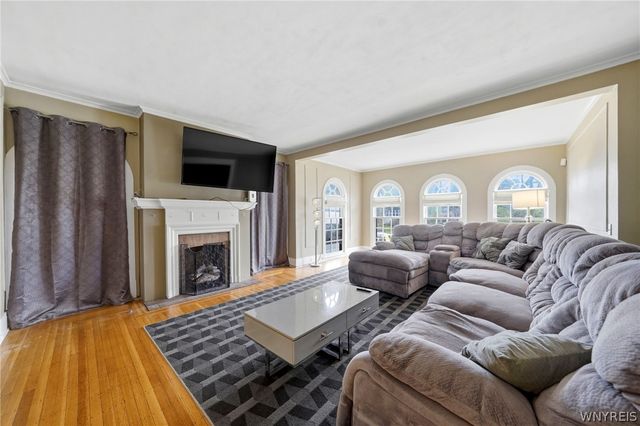 121 Fordham Drive, Buffalo, NY 14216