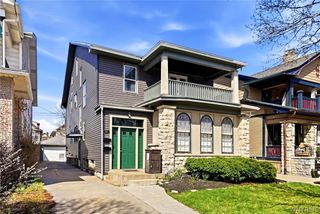 121 Fordham Drive, Buffalo, NY 14216