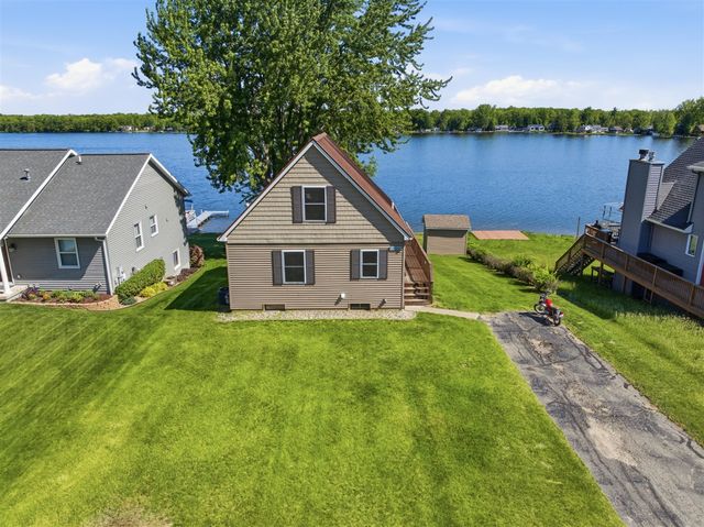 17300 Warrior Drive, Howard City, MI 49329