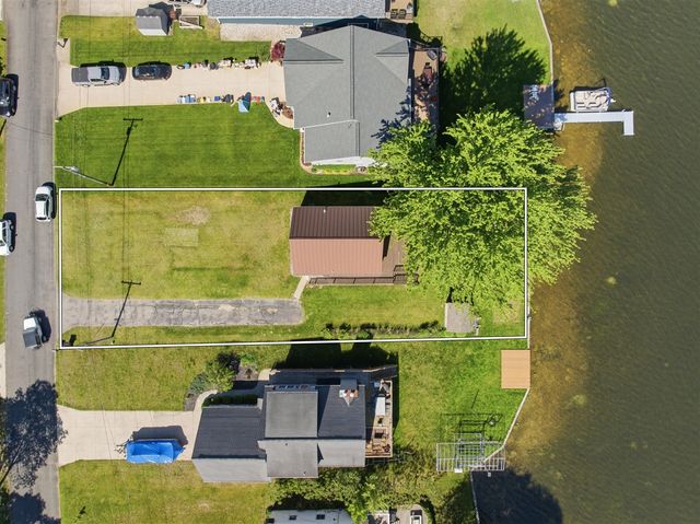 17300 Warrior Drive, Howard City, MI 49329