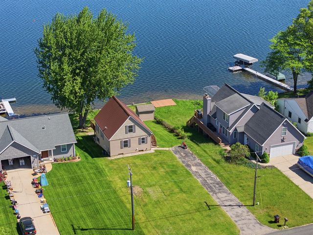 17300 Warrior Drive, Howard City, MI 49329