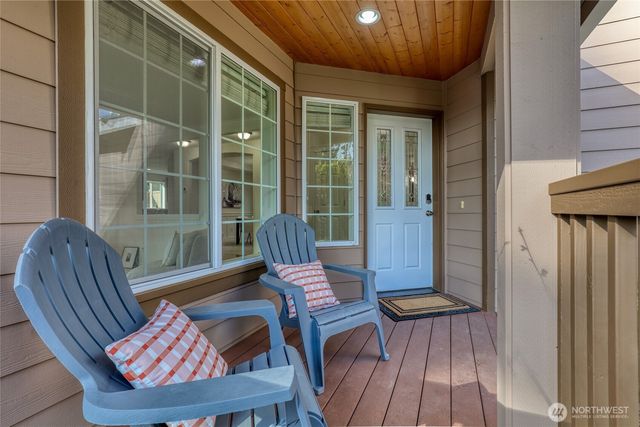 725 N 198th Street, Shoreline, WA 98133