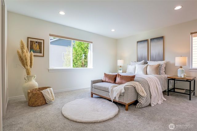 725 N 198th Street, Shoreline, WA 98133