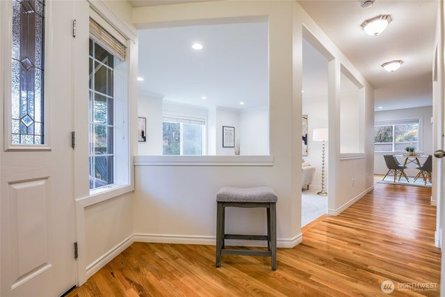 725 N 198th Street, Shoreline, WA 98133