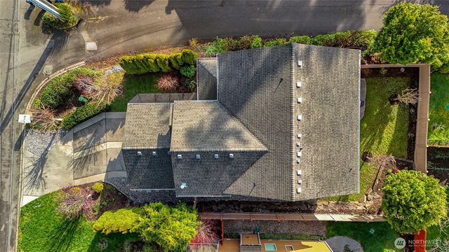 725 N 198th Street, Shoreline, WA 98133