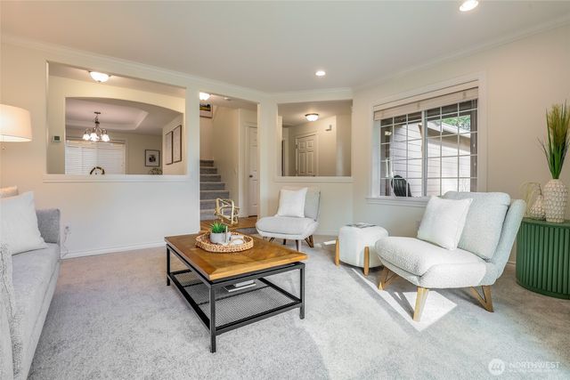 725 N 198th Street, Shoreline, WA 98133