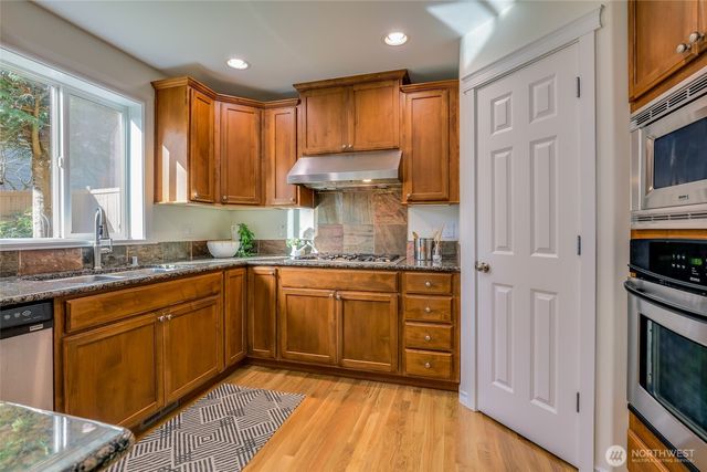 725 N 198th Street, Shoreline, WA 98133