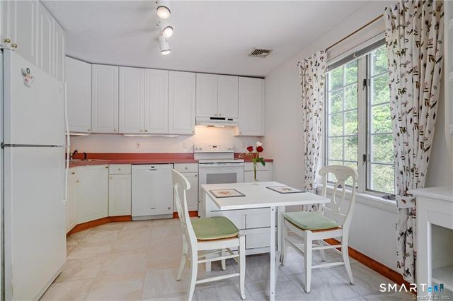 144 Munn Road, Southbury, CT 06488