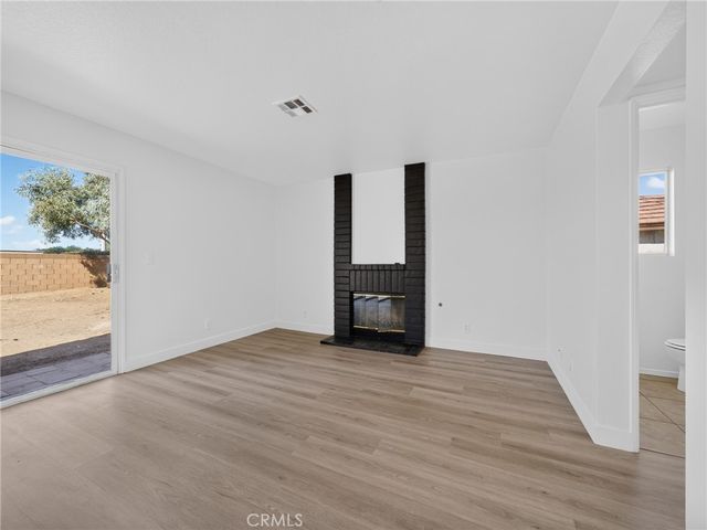 44529 Aspen Street, Lancaster, CA 93535