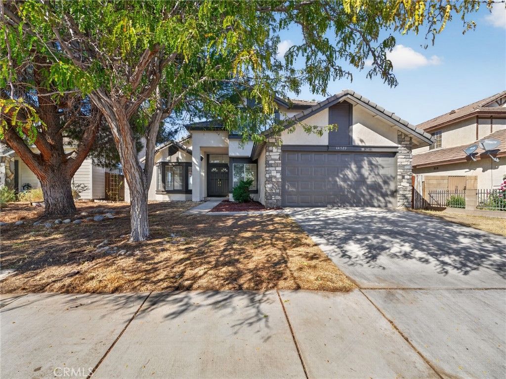 44529 Aspen Street, Lancaster, CA 93535