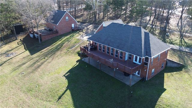 9000 Ventris Road, Garfield, AR 72732