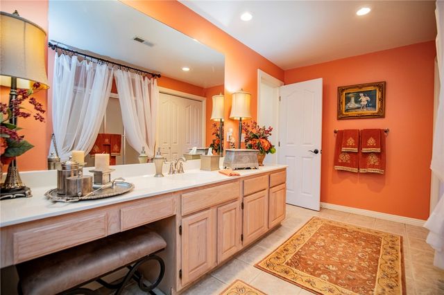 9000 Ventris Road, Garfield, AR 72732