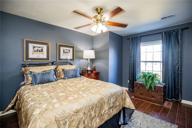 9000 Ventris Road, Garfield, AR 72732