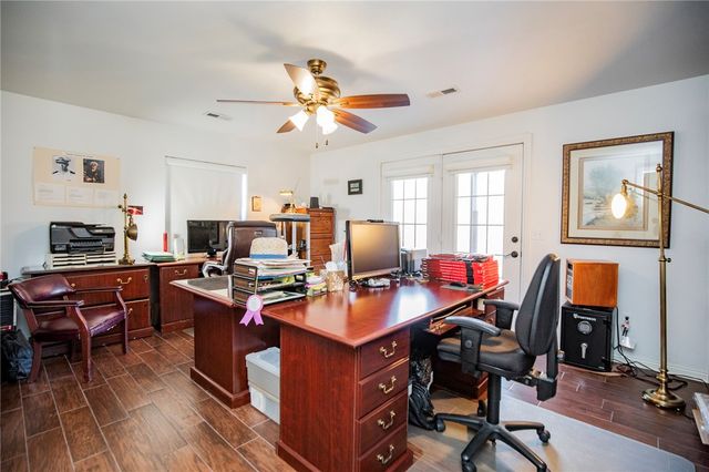 9000 Ventris Road, Garfield, AR 72732