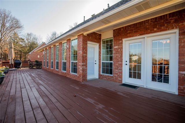 9000 Ventris Road, Garfield, AR 72732