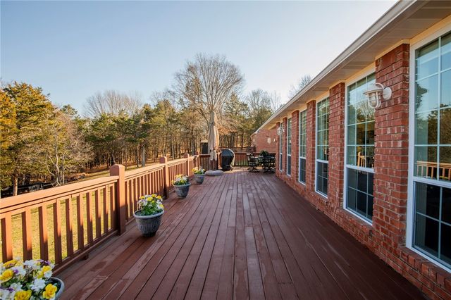 9000 Ventris Road, Garfield, AR 72732