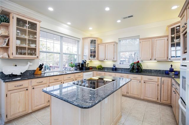 9000 Ventris Road, Garfield, AR 72732