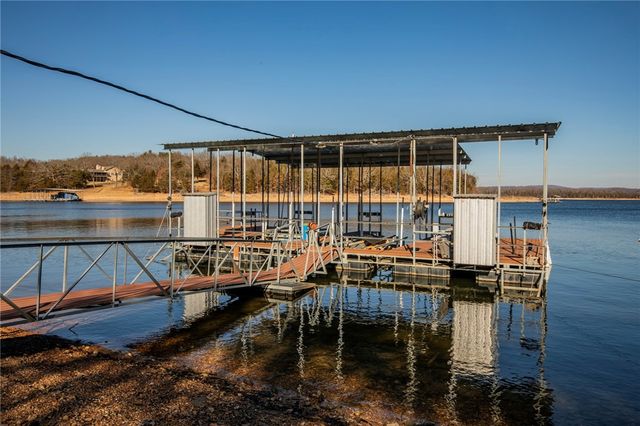 9000 Ventris Road, Garfield, AR 72732