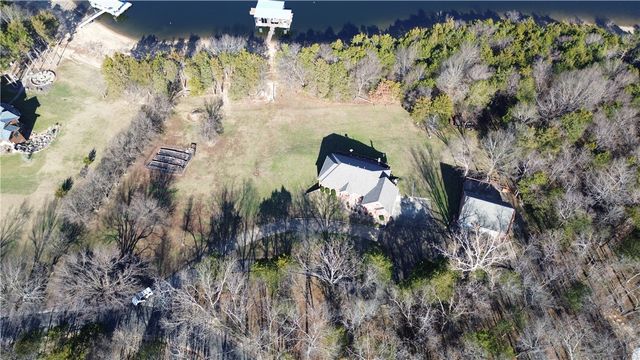9000 Ventris Road, Garfield, AR 72732