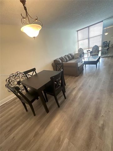 210 172nd St 426, Sunny Isles Beach, FL 33160