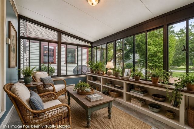 200 Bakerville Rd, Dartmouth, MA 02748