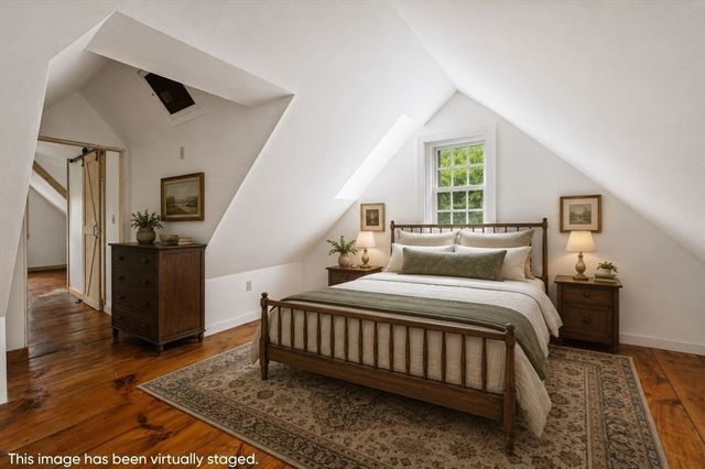 200 Bakerville Rd, Dartmouth, MA 02748