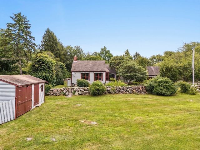 200 Bakerville Rd, Dartmouth, MA 02748