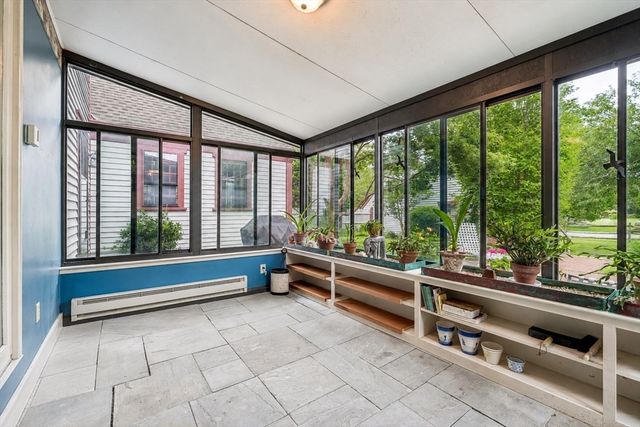 200 Bakerville Rd, Dartmouth, MA 02748
