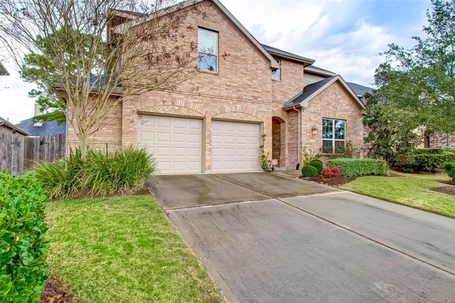 8219 Peppervine Court, Conroe, TX 77385