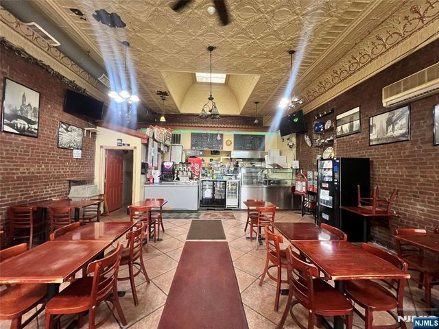 410 38th Street, Union City, NJ 07087