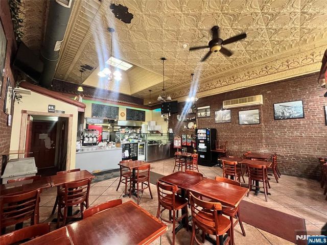410 38th Street, Union City, NJ 07087