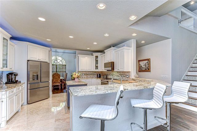 6623 STONINGTON DRIVE N, Tampa, FL 33647